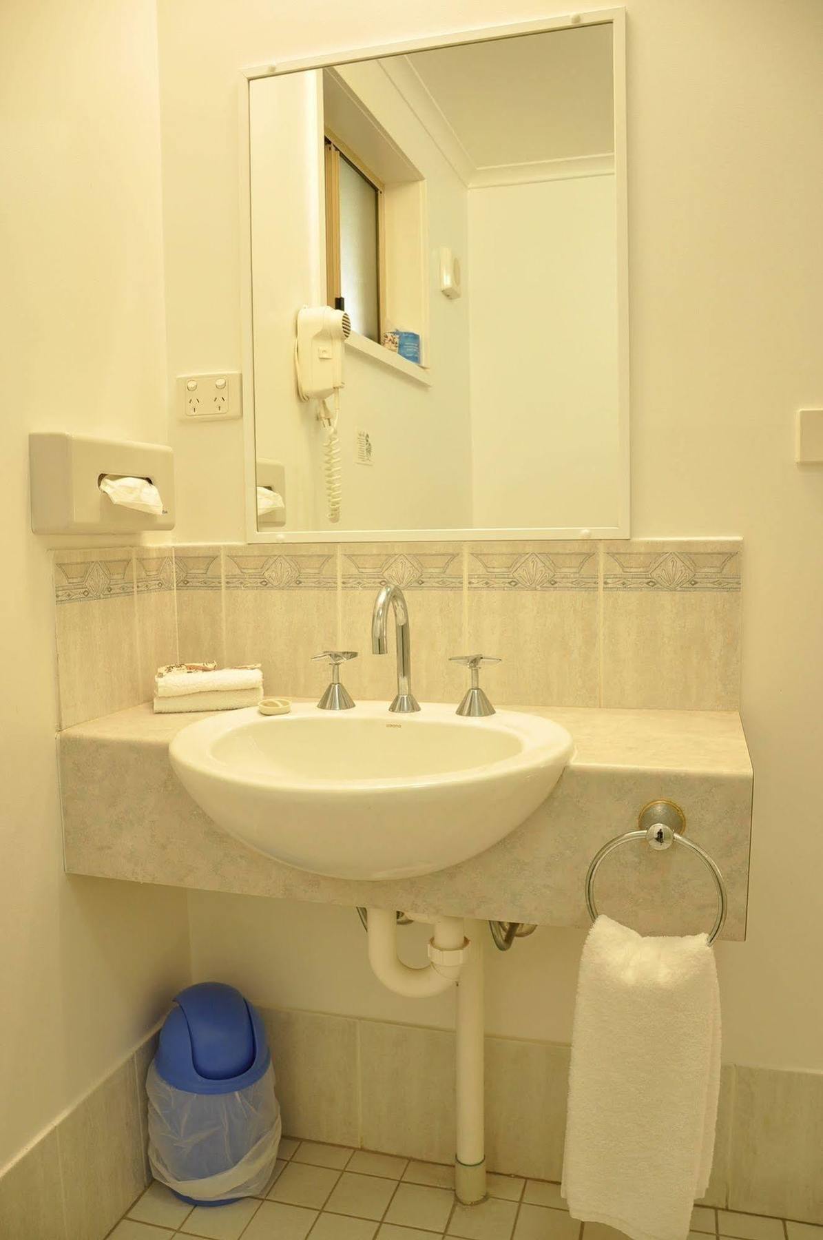 Chittaway Motel Tuggerah Экстерьер фото